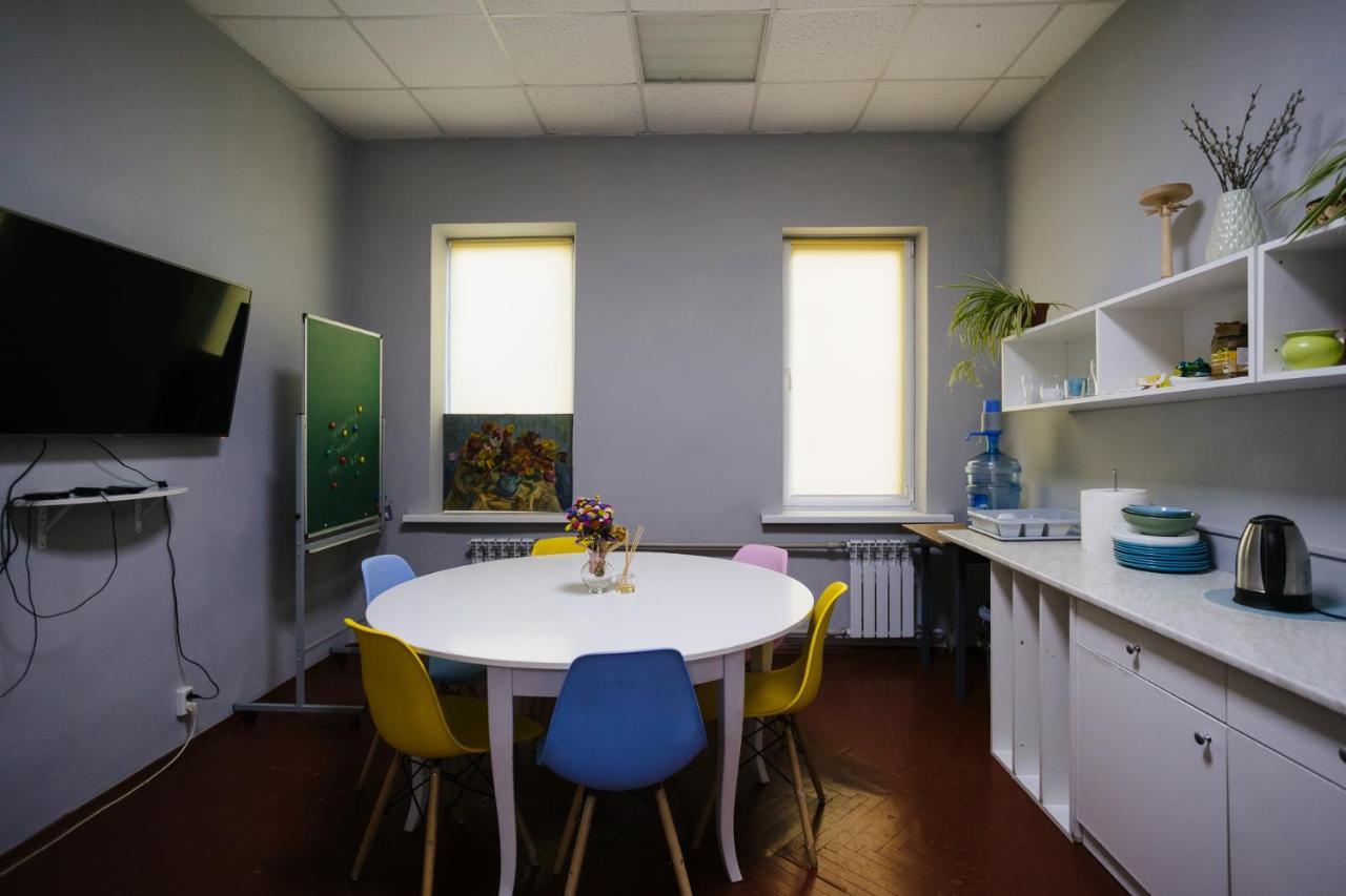 P2B Hostel & Bar Kiev Ngoại thất bức ảnh