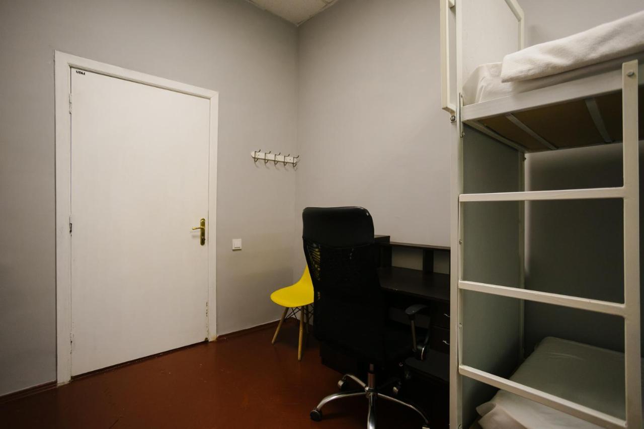 P2B Hostel & Bar Kiev Ngoại thất bức ảnh