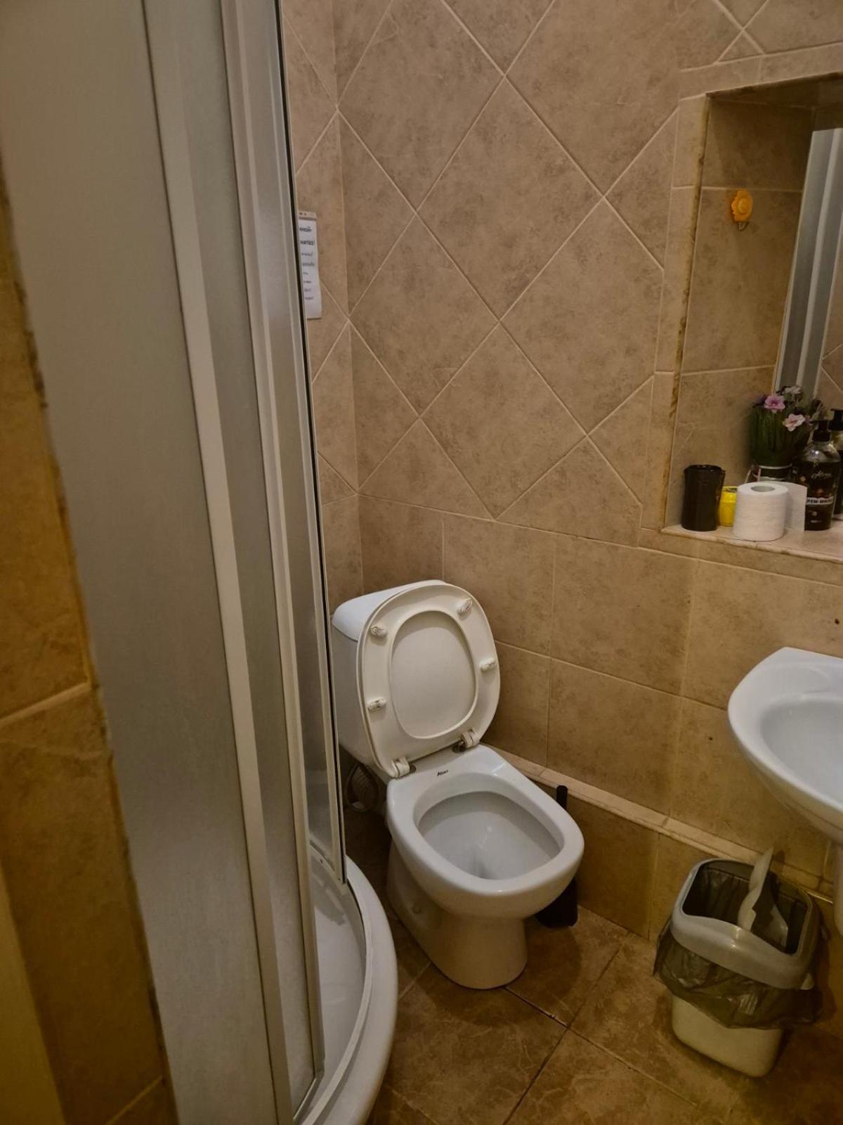 P2B Hostel & Bar Kiev Ngoại thất bức ảnh