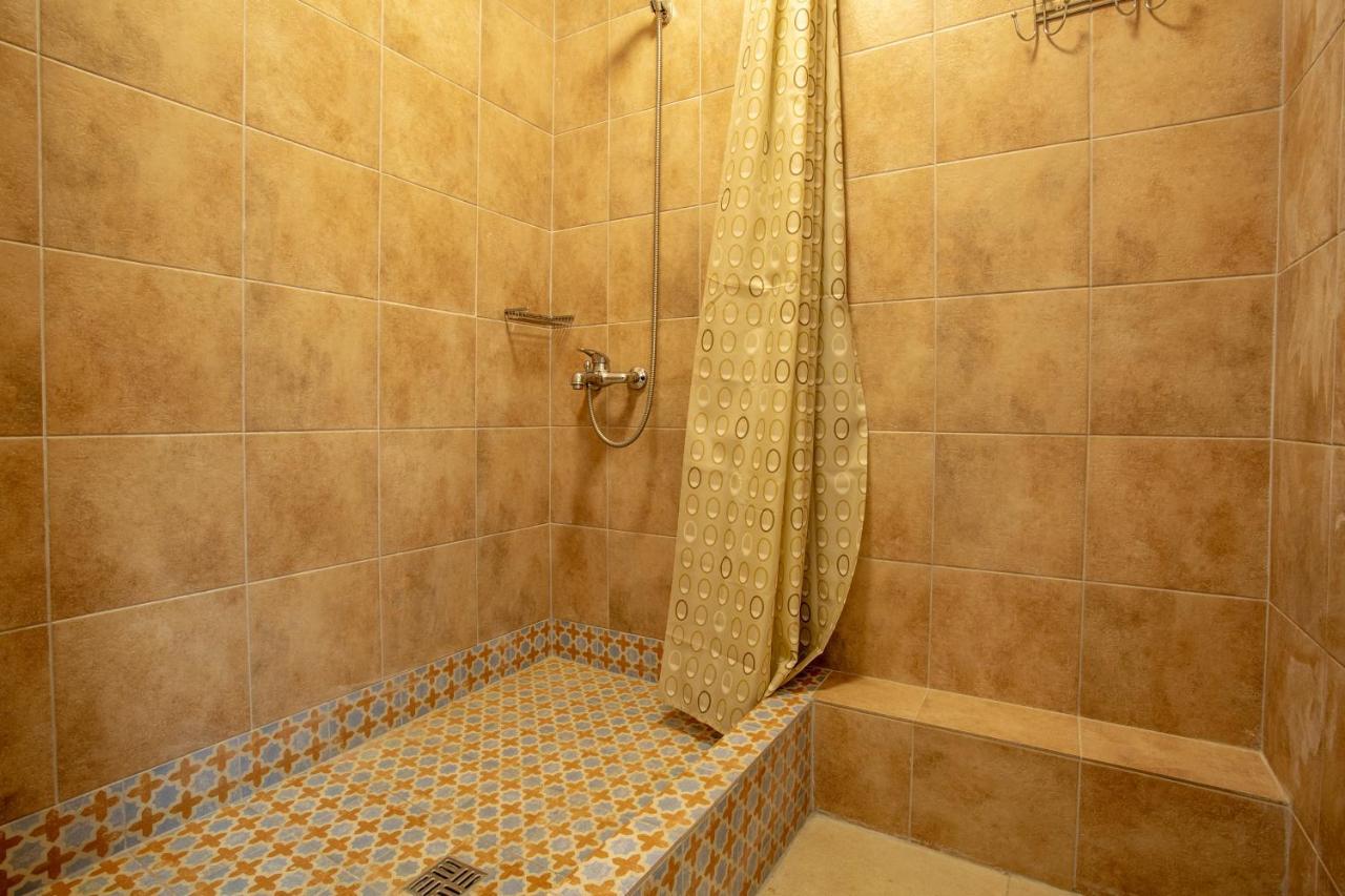 P2B Hostel & Bar Kiev Ngoại thất bức ảnh